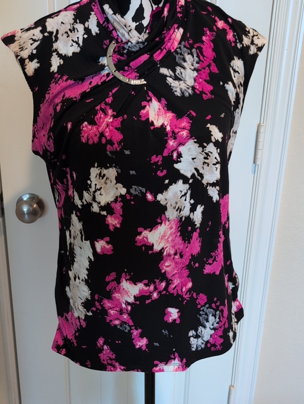DKNY Black Camisole with Pink and White Abstract Floral Print Size M New W/ Tags